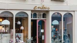 Enibas exterior